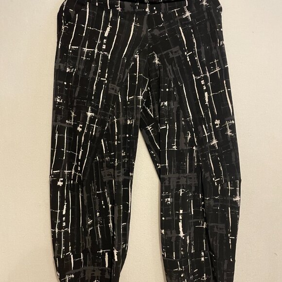 Sympli Black Patterned Narrow Lantern Pants - Picture 3 of 9